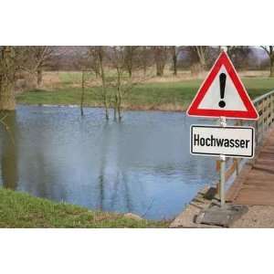  Achtung, Hochwasser   Peel and Stick Wall Decal by 