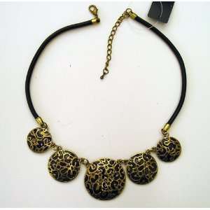  Pretty Fashion Metal Necklace 