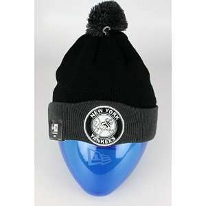   : New Era Circle NY Yankees Knit Beanie Hat Black: Sports & Outdoors