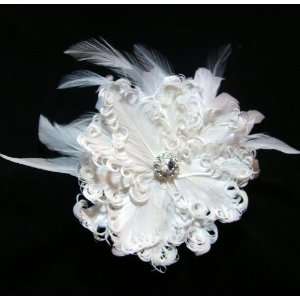  Bridal White Feather Fascinator Hair Clip: Beauty