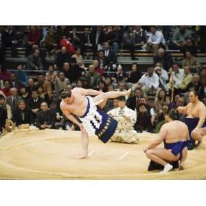 : Fukuoka Sumo Competition, Entering the Ring Ceremony, Kyushu Basho 