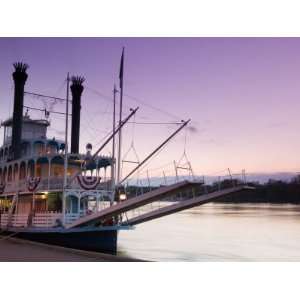Paddlewheel Riverboat Julia Belle Swain on the Mississippi River, La 