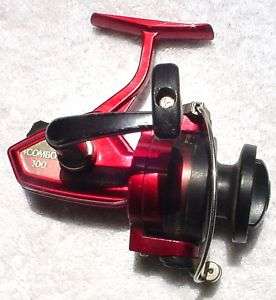 RED SHAKESPEARE REEL COMBO 300  