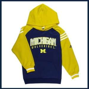  adidas Michigan Kangaroo Hoodie Sweatshirt   Youth Sports 