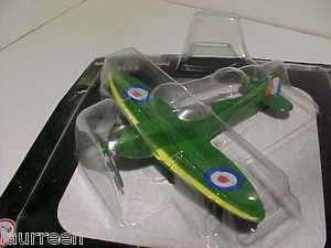 Spitfire WWII Aircraft Aeroplane Motormax Diecast 1/100  