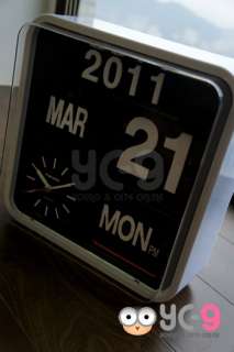 Retro Modern 9.5 (24 cm) Calendar Auto Flip Wall / Desk Clock   WHITE