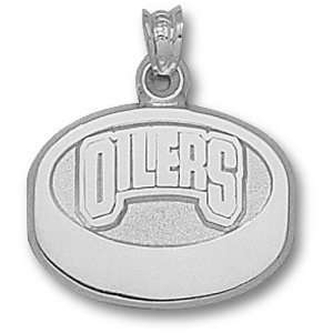  Edmonton Oilers NHL Oilers Puck Pendant (Silver) Sports 