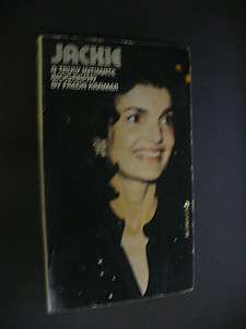 JACKIE (Onassis) Freda Kramer 1979 Temple Ace USA SC VGC  