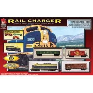  Life Like HO F7 Rail Charger Diesel Freight Set w/Light, 3 Cars 