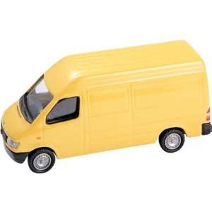    HO Die Cast Mercedes Benz Sprinter Van, Yellow: Toys & Games