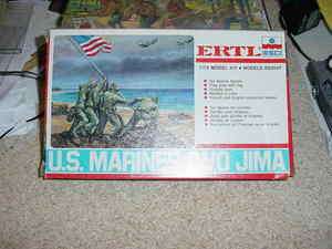 72 US Marines Iwo Jima ERTL ESCI  
