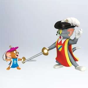  2 Mousketeers Tom & Jerry 2011 Hallmark Ornament   QXI2857 