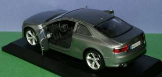 Audi A5 1:32 diecast metal model 1/32 scale  