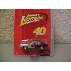   Lightning 2009 Celebrating 40 Years 1969 Chevy Camaro SS: Toys & Games
