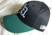 TAMPA BAY RAYS BASEBALL CAP BLACK /GREEN BILL  