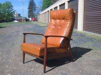 Mid Century Danish Modern Milo Baughman Walnut Recliner Lounge Chair 