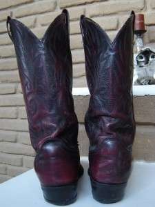 BLACK CHERRY Leather Mens Cowboy Boots. size 9 D.. GREAT LOOKING 