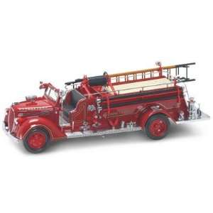  1938 Ford Georgetown Engine Co. No. 1 Fire Engine: Toys 