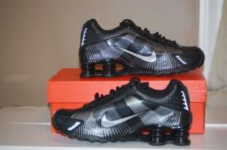 Nike Shox R4 (GS) Size 6.5 Y Womens Size 8.0 (NIB)  