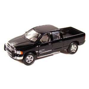  2002 Dodge Ram Quad Cab 4 door 1/27 Black Toys & Games