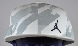 NIKE AIR JORDAN 20 WHITE LIGHT GREY AND BLACK FITTED 7 3/4 (HATS19 