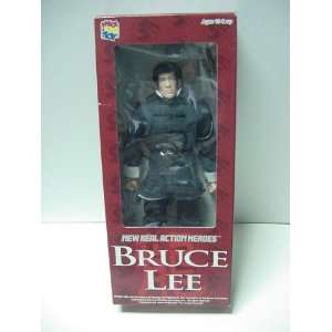  1/6 Scale Medicom Toys RAH Bruce Lee: Toys & Games
