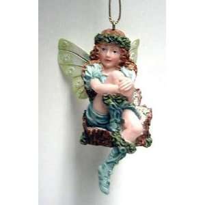  Logg Sitting Fairy Ornament