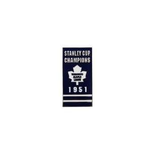  NHL Toronto Maple Leafs Banner Pin 1951: Sports & Outdoors