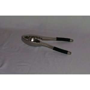  Nut Cracker with Easy grip Handle and Cup: Kitchen 