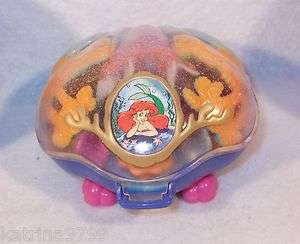 1996 Bluebird Disney Little Mermaid Polly Pocket locket  