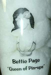 VINTAGE 1950S BETTIE PAGE QUEEN OF PIN UPS GLASS #2  