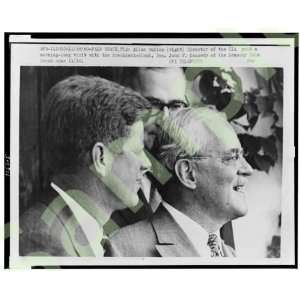  Allen Dulles and Senator John F. Kennedy 1960