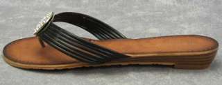 NIB Bamboo GABBY Womens Black Thong Flat Sandal 6.5  