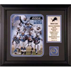  Detroit Lions Framed 2004 NFL Team Photograph with Team 