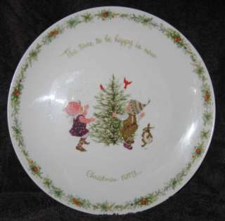Holly Hobbie 1973 Christmas Collector Plate 10½  