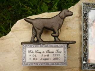 Grabstein für Hunde Hundegedenkenstein für die letzte Ruhe in Bochum 