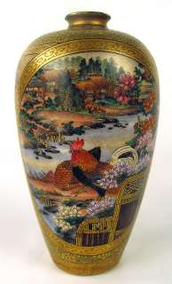 Masterpiece Grade Meiji Japanese Satsuma Rooster Vase  