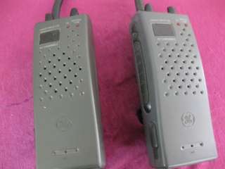HAND HELD CB Radios GE BATTERY OPERATED Citizen Bank Transceiver 3 
