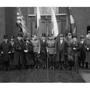  1925 photo Ignace Paderewski with American Legion 