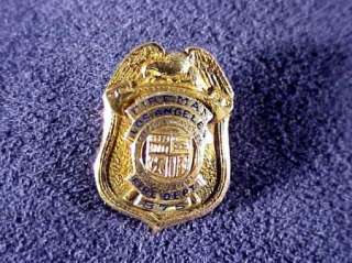 LOS ANGELES FIRE DEPARTMENT GOLD BADGE TIE PIN  