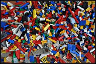300 Lego Bricks & Pieces w/ 1 Mini fig   Legos Bulk Lot  