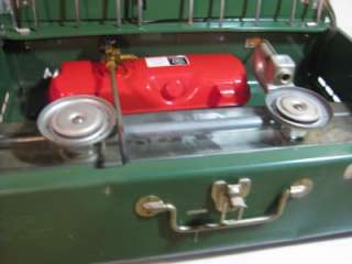 O10) 2 Burner Coleman Fuel Portable Camp Stove Model 413H  
