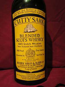 CUTTY SARK BLENDED SCOTS WHISKEY Display bottle  