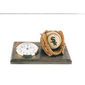  Chicago White Sox Wood Baseball Desk Set with Clock & Mini 